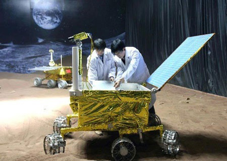 US Scientists to Use Chinese Moon Lander for Space Research